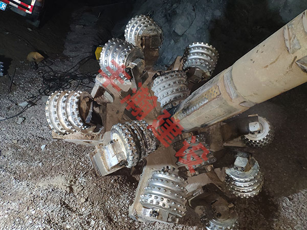 ���P���b�ꮅ3