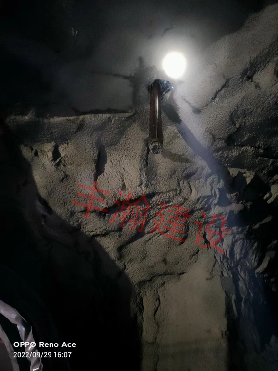 �����ƽ�����ͨ�L(f��ng)��251�הU(ku��)��������