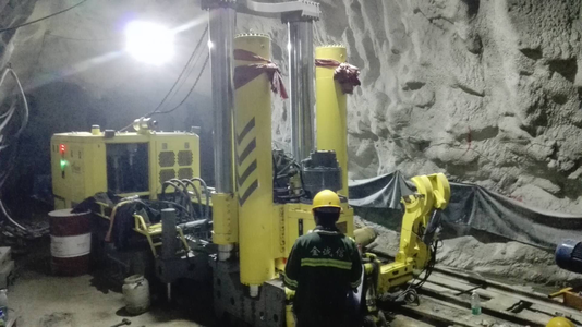 反井鉆機(jī) 反井鉆機(jī)