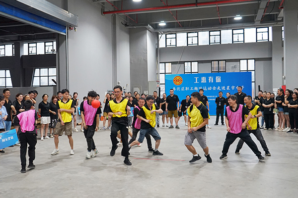 B��sports��һ���2024����Ȥζ�\�ӕ��A�M��Ļ